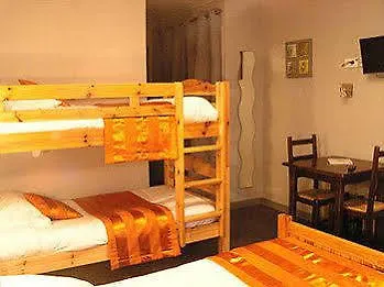 Hotel La Chaumiere 4*